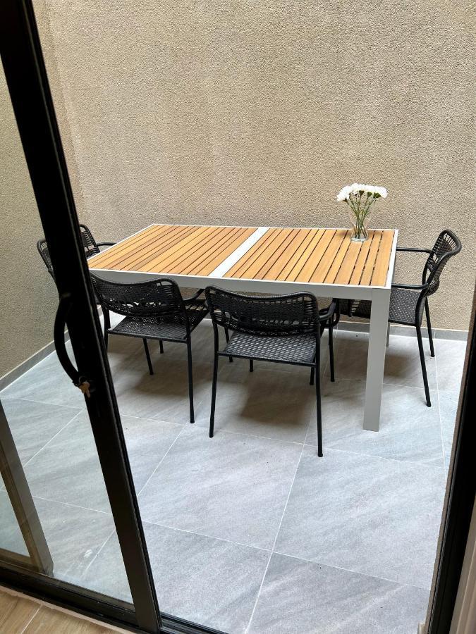 Exclusive Two-Level Apartment With Private Terrace On The Canal Brussels Bruxelas Exterior foto